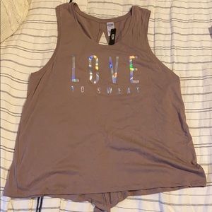 Workout tank